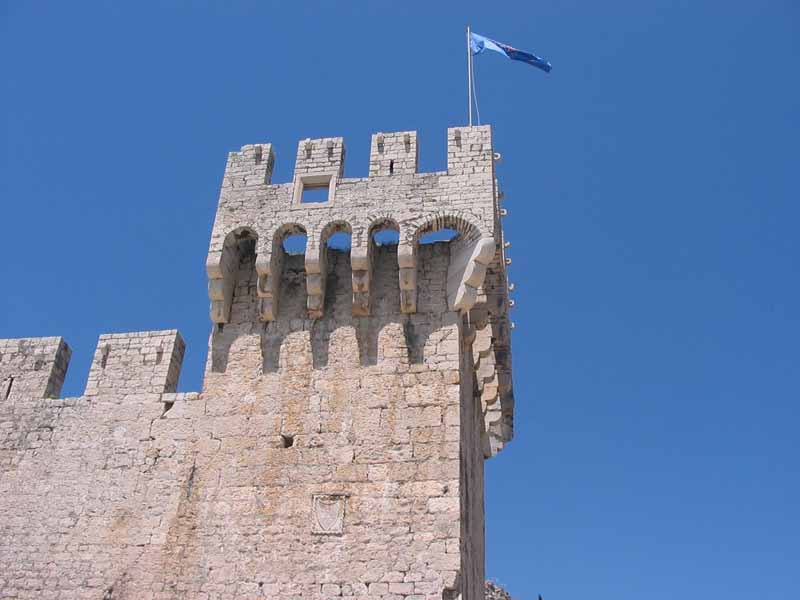 ein Turm der Festung Kamerlengo
