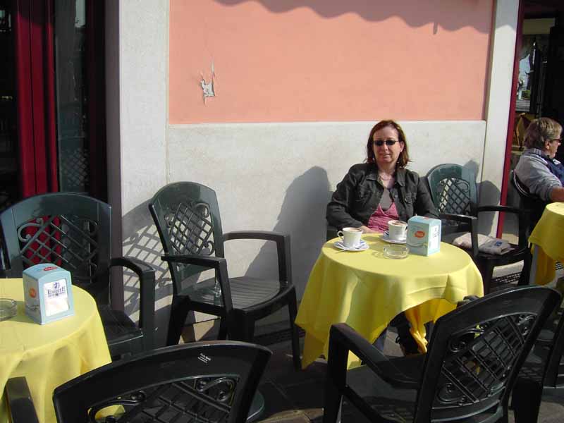 Cappuccino in Desenzano (Südende des Gardasees)