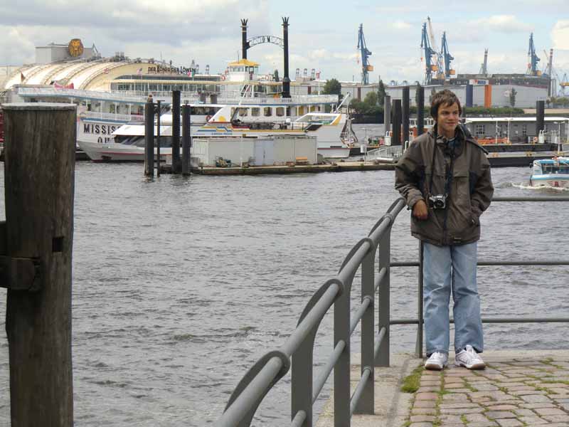 Manuel im Hamburger Hafen
