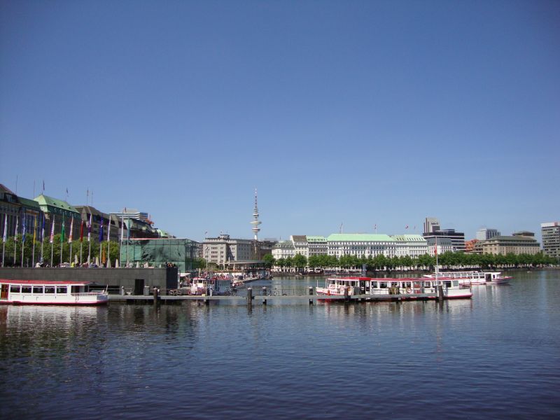 auf dem Rundgang um die Binnenalster