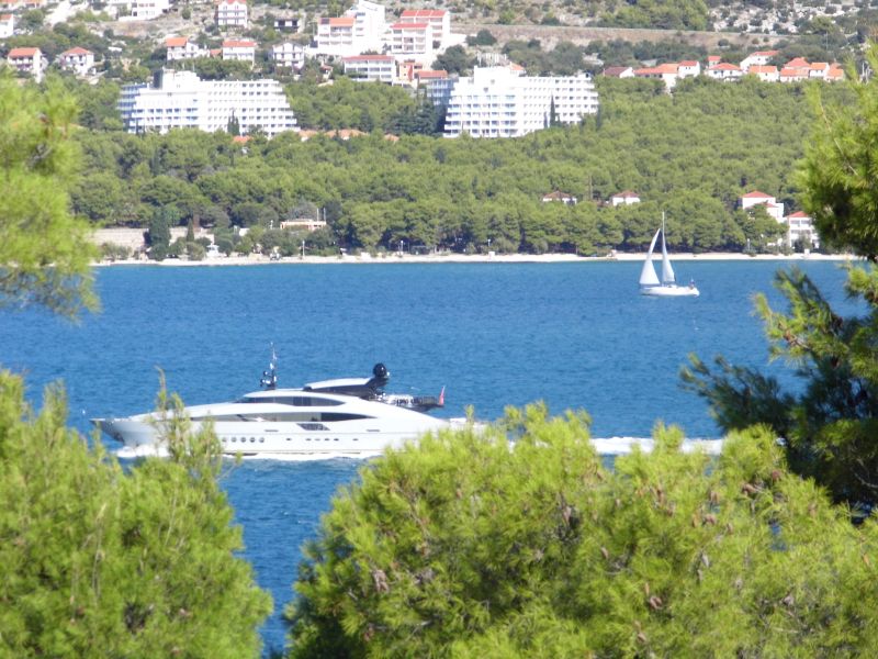 Ausblick vom Balkon über die "Trogir bay"