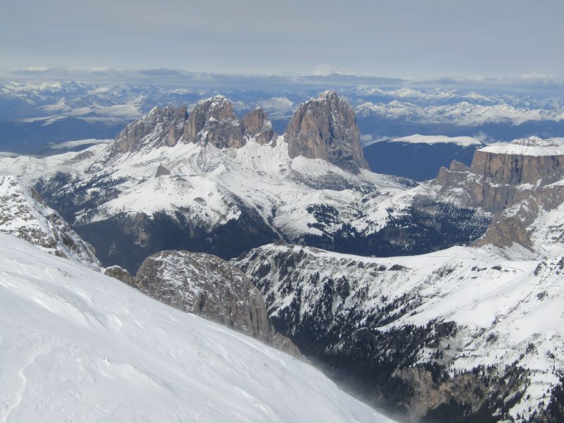 Platt- und Langkofel - ganz rechts die Sella