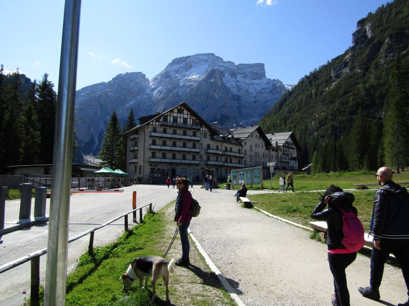 die Gastronomie am Pragser Wildsee