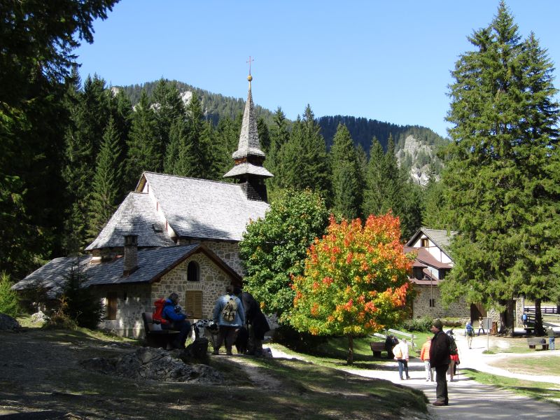 am Pragser Wildsee