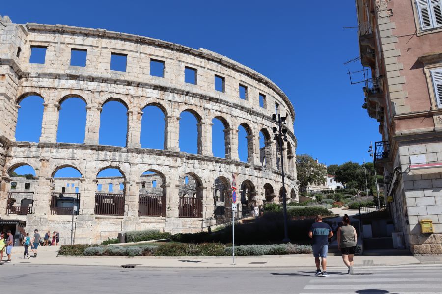 Pula