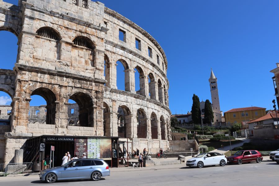 Pula