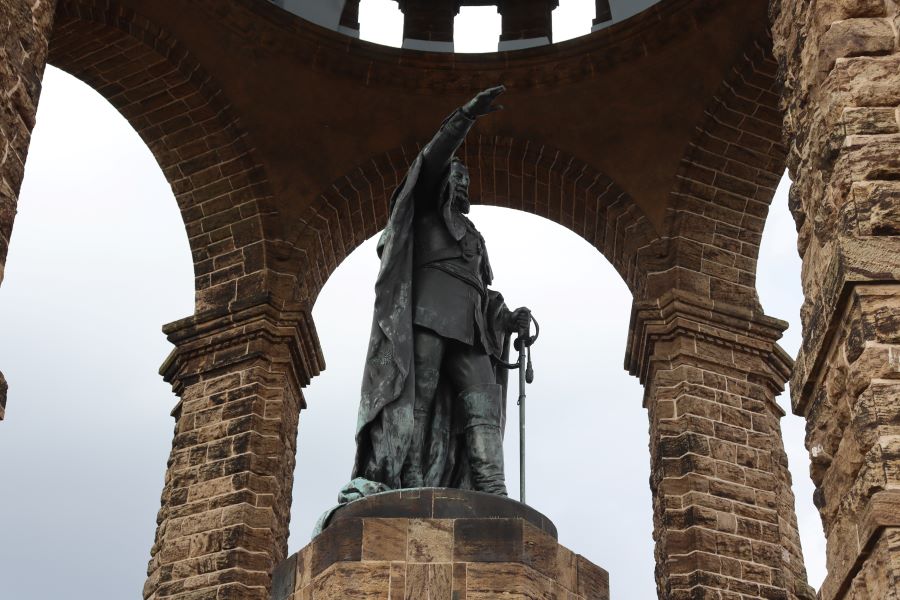 Kaiser-Wilhelm-Denkmal am Weserdurchbruch