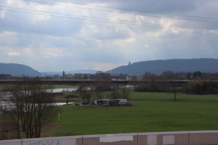 Blick zum Weserdurchbruch mit dem Kaiser-Wilhelm-Denkmal