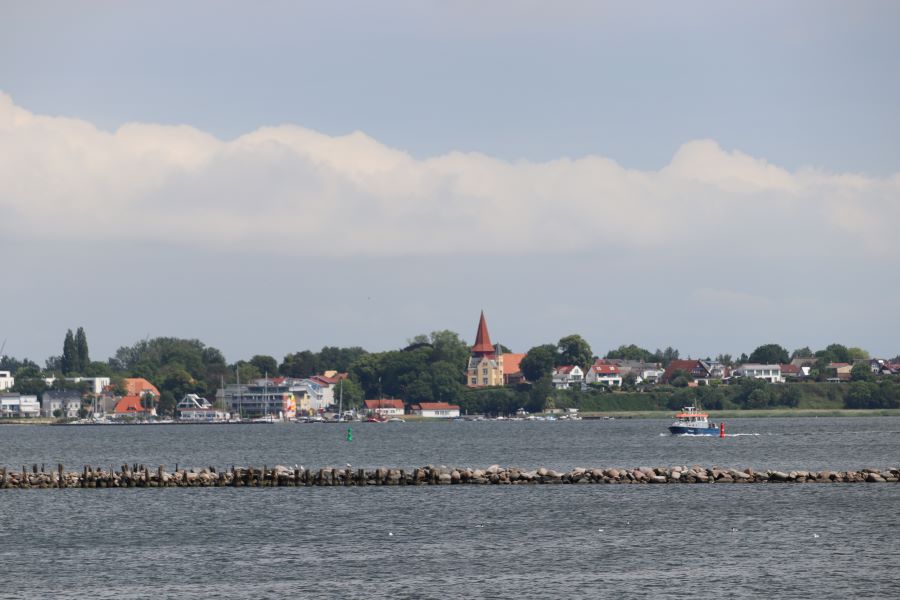Blick über den Strelasund auf Rügen
