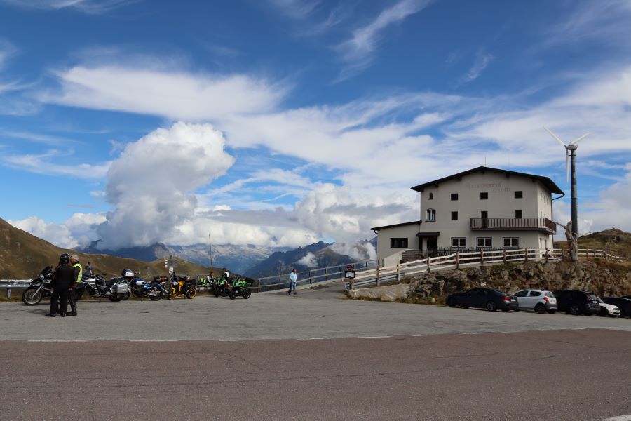 auf dem Penser Joch